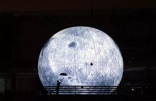 月球灯网友爆料视频下载  第1张